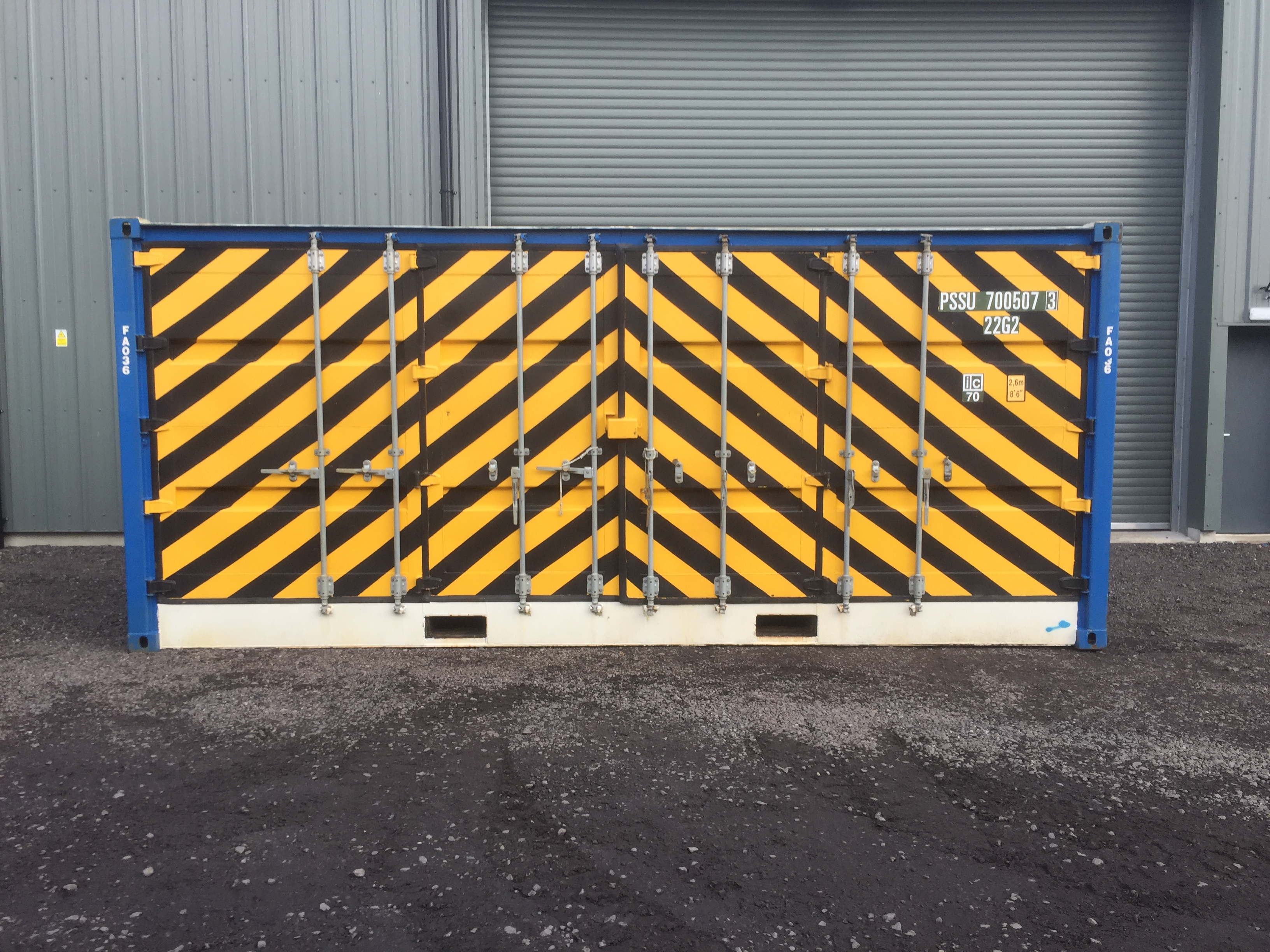 For Sale - 20ft Multi Door pressure test container C/W connection bulkhead